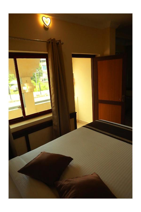 Corridor Calicut Airport Hotel Kondotty Экстерьер фото